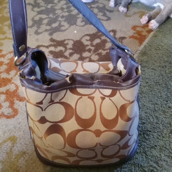 Purse - Picture 2 of 8